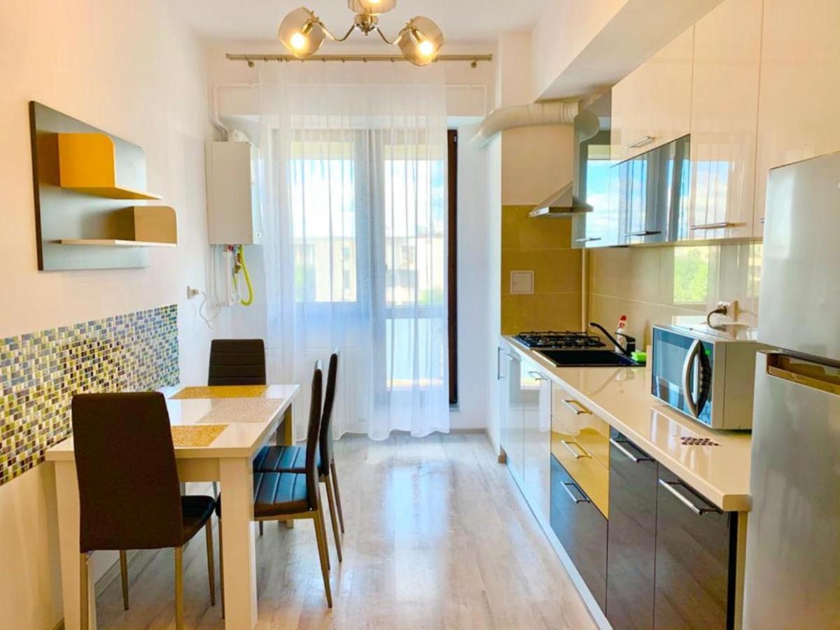 Karina New Flat Near Palas Mall Iasi Buitenkant foto