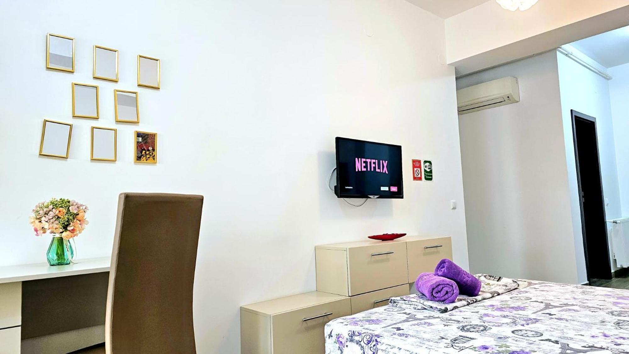 Karina New Flat Near Palas Mall Iasi Buitenkant foto